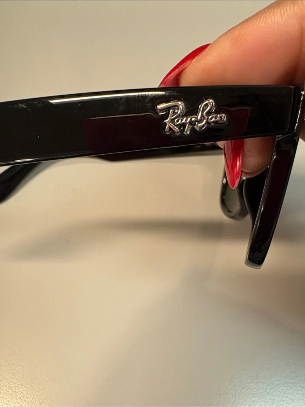 Ray-Ban classic ray